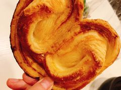 -国际饭店·帆声西饼屋(黄河路店)