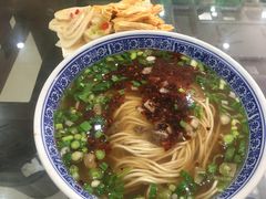 -牛壹品牛肉拉面(东风路店)