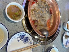 -阿婆情腊排骨火锅(金虹路店)