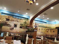 大堂-清真·玛丽亚新疆菜主题餐厅(浙江中路店)