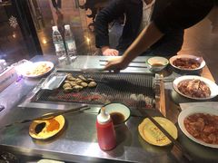 -马路牙子地桌烤肉(工体店)