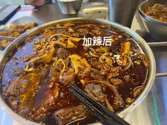 -蓉三少冒烤鸭·四川小吃集(北京首店)