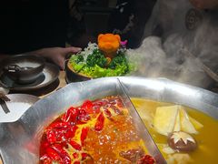 -湊湊火锅·茶憩(杭州湖滨银泰in77店)