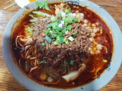 豌杂小面-丁丁猫重庆小面(徐州路店)