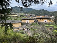 -初溪土楼群