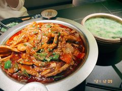 干锅糯香掌-嘎嘎鸭脑壳(金沙店)