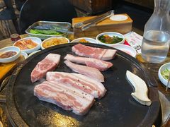 黑猪肉-Dombe豚(黑猪肉街店)