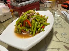 -赋石水库船头鱼红房子饭店