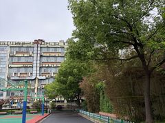 -上海市曹杨职业技术学校