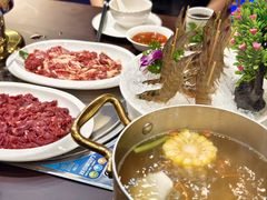 -江南福宴·澳门海鲜.牛肉火锅(汇高栢悦中心店)