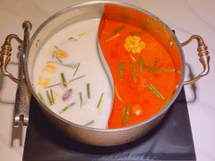 -椰子湾·海南火锅·糟粕醋·椰子鸡(正大广场店)