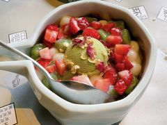 -穹六人间 people 6(岳阳路店)