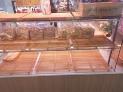 -PARIS BAGUETTE巴黎贝甜(周浦万达店)