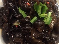 -云海肴·汽锅鸡·云南菜(天山百盛优客店)