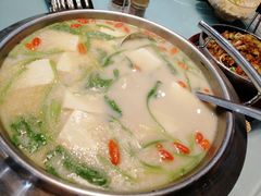 泰安三美豆腐-鹊华居·地道鲁菜·海鲜·融合味(大明湖店)