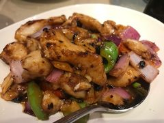 -TRIPLE 8 China Bar & Grill