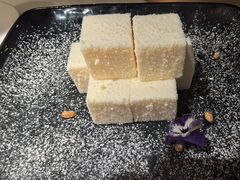 雪山酸奶糕-陶陶居酒家(新天地店)