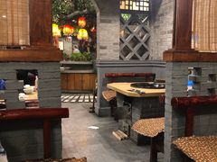 -万里闯关东铁锅炖菜馆(高新旗舰店)