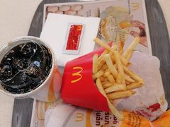 -麦当劳(凯德MALL太阳宫店)