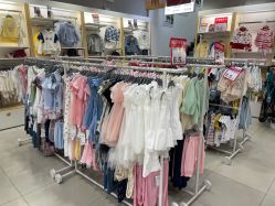 -爱婴室(上海松江景德路店)