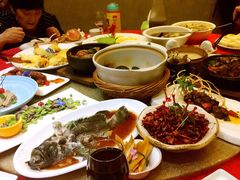 -半岛公馆(淞兴西路店)