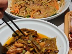 -关东小磨东北菜(漕河泾印象城店)