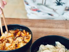 -继红顺河抄手名小吃