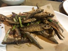 椒盐小溪鱼-丰乐餐厅·始于1999·本地老字号