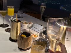 -OZONE 顶楼酒吧(香港丽思卡尔顿酒店)