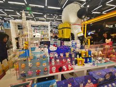 -泡泡玛特POPMART(侨福芳草地店)
