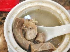 -周家大连水饺(美专校街店)