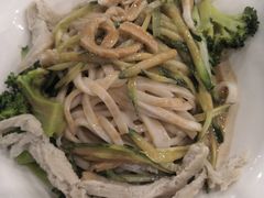 -魏家凉皮(翟营南大街店)