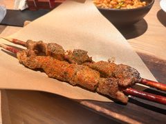 -耶里夏丽·丝路国际·新疆餐厅(浦东区东方路店)