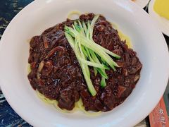 炸酱面-桃园中华料理炸酱面(燕儿岛路店)