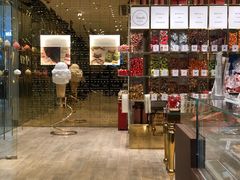 -VENCHI 闻绮(北京国贸商城店)