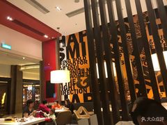 大堂-麦当劳(伦敦人店)