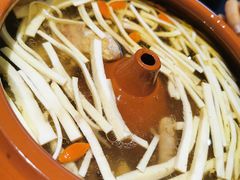 三七汽锅鸡-雀舞云南菜(乐客城店)