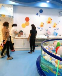 -趣童婴幼儿SPA母婴生活馆(孔雀城店)
