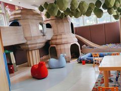 -水桶王国主题餐厅·聚会·生日派对·亲子活动·家庭套餐(亚龙湾希尔顿店)