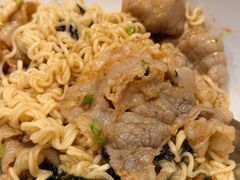 -香港新发烧腊茶餐厅(水围店)