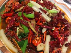 -小鱼儿海鲜港(新村十区店)