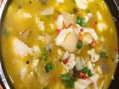 -有红鸡毛店·川菜(建设路店)