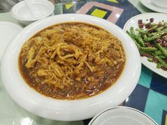 -津鲁园饭店