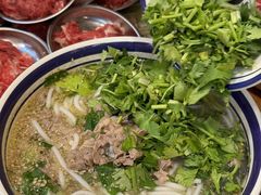 -云阿蛮云南生烫牛肉米线(奉贤路店)