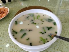 -鹏城人家海鲜酒家·23年老字号(较场尾店)