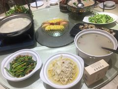 -小蓝鲸湖北菜(八一路店)