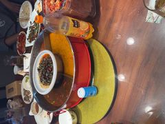 -川流不息·地道川菜·小龙虾(松东路店)