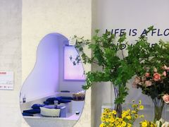 -Blue Concept Cafe&Farm·關於藍