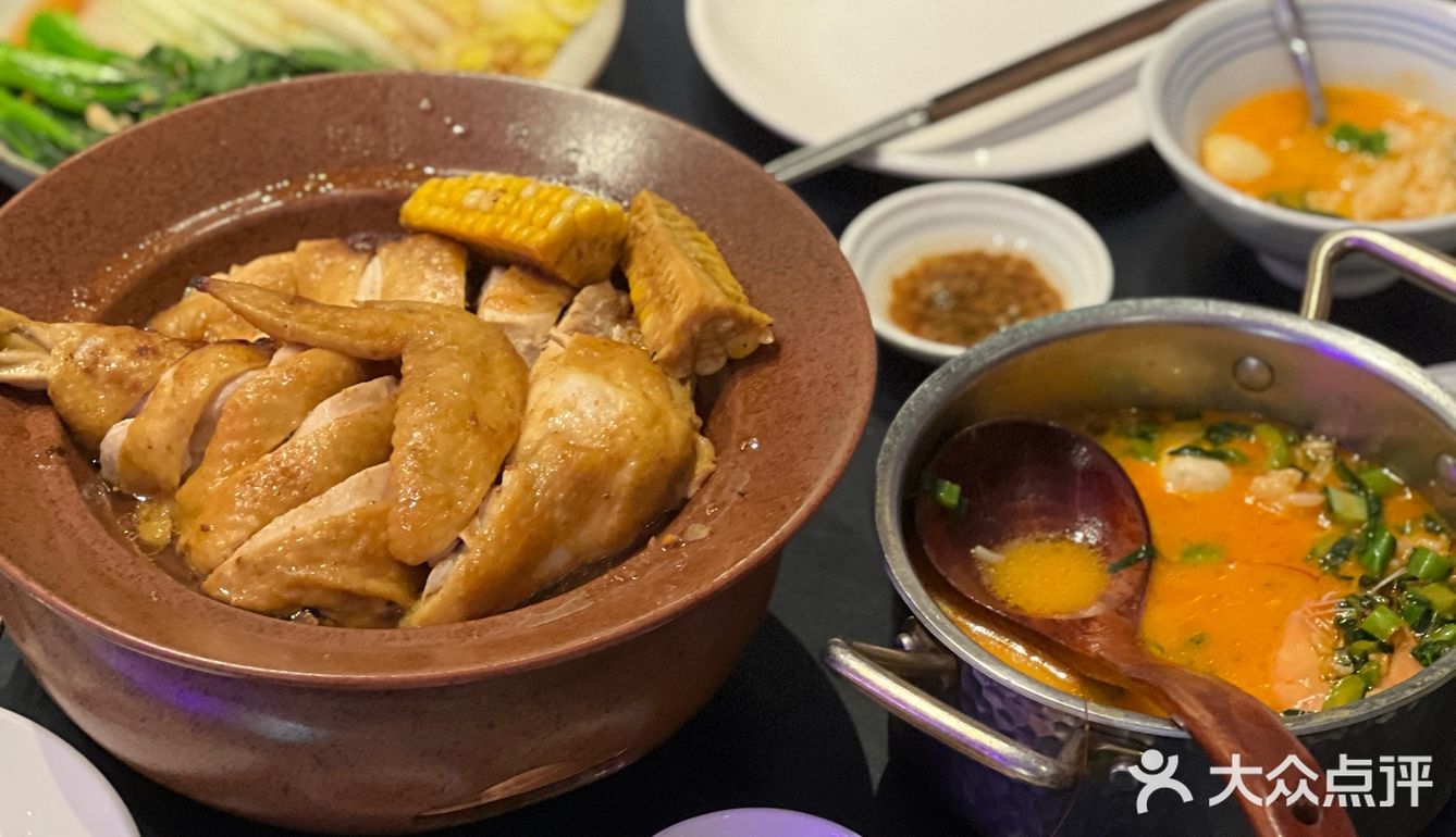 选了个陈鹏鹏的旗下bistro 说是bistro