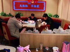 大堂-辣得叫湘菜(四明店)